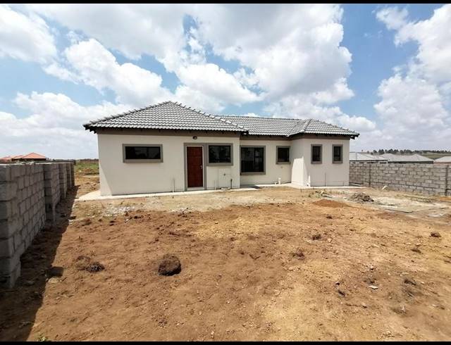 2 BEDROOM HOUSE FOR SALE IN ERMELO